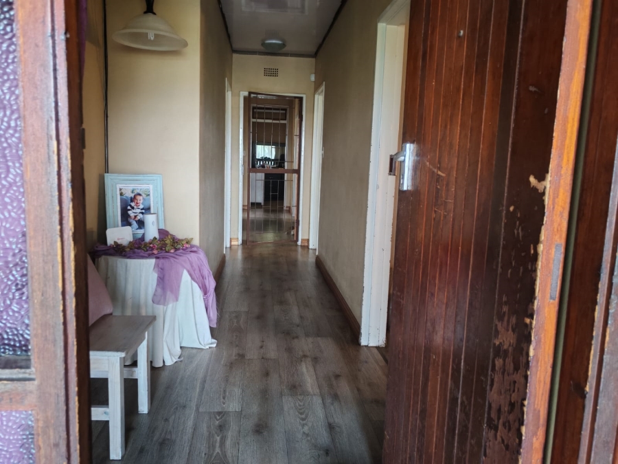 4 Bedroom Property for Sale in Vaalpark Free State
